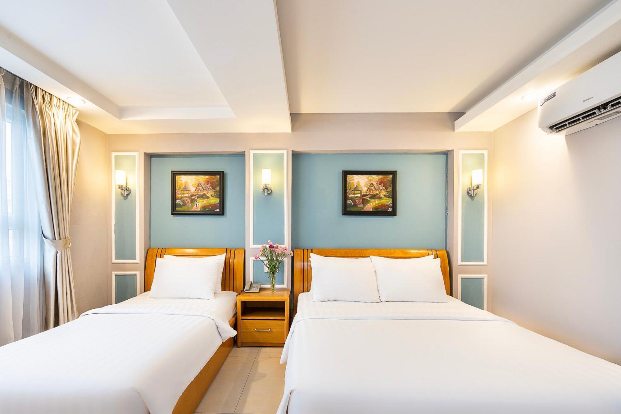 Lucky Star Hotel - Ben Thanh Ho Chi Minh City Bagian luar foto